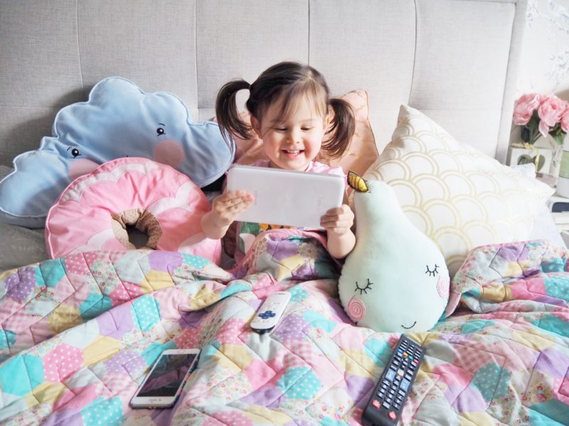 screen time children reduce tablet phone tv