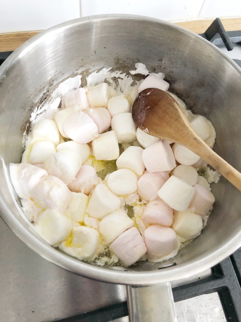 pan melting marshmallows 