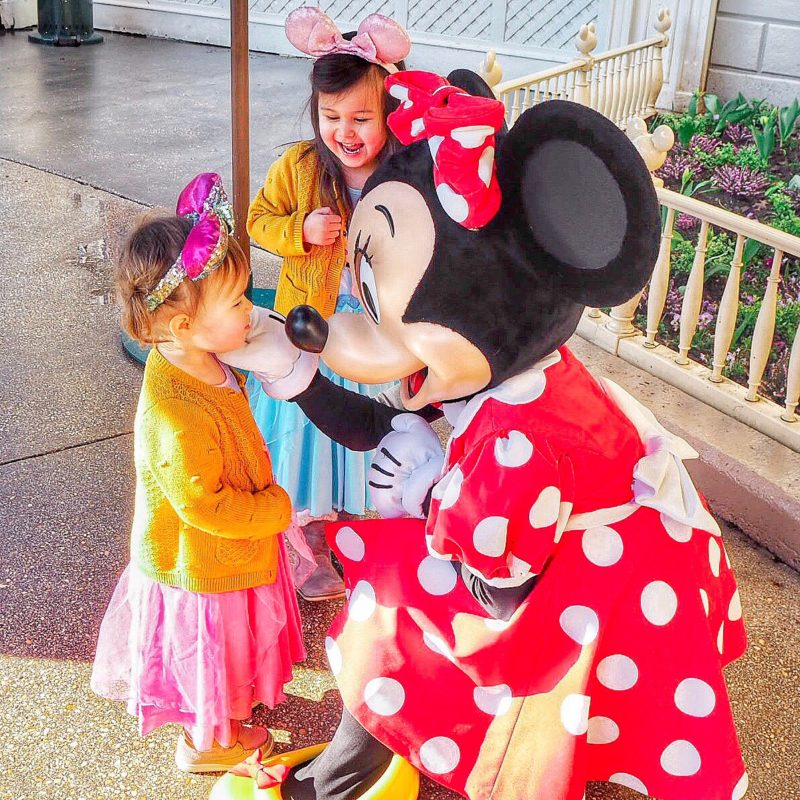 disneyland paris with toddlers minnie mouse meet and greet